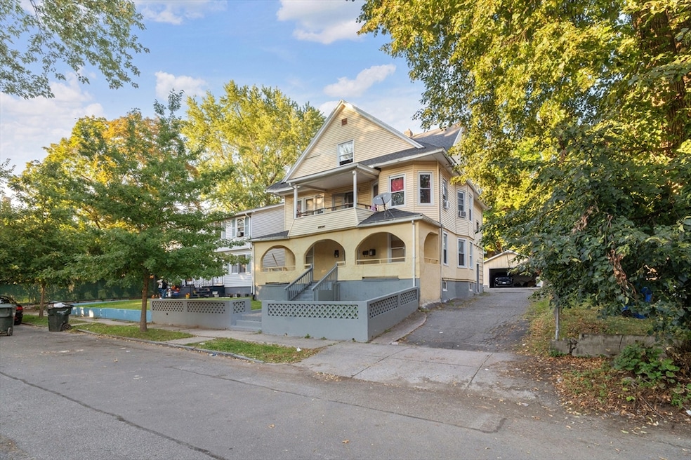 195-197 Massasoit St, Springfield, MA 01107 - photo 1