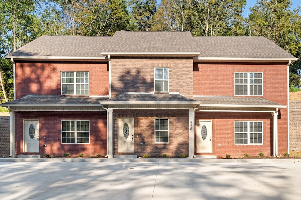 For Rent $1,295/month