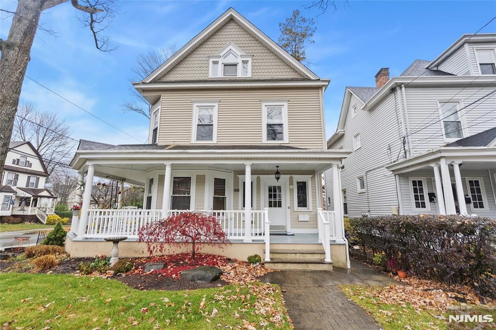 168 Woodside Ave unit 2, Ridgewood, NJ 07450 - photo 1