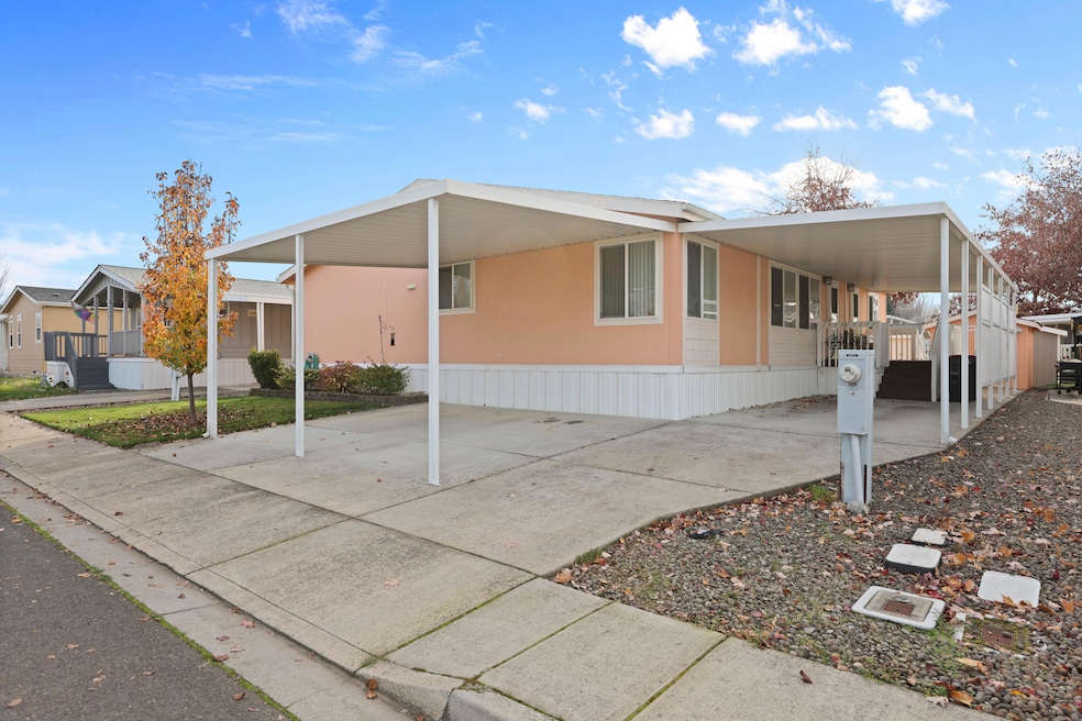 10 E South Stage Rd unit 515, Medford, OR 97501 - photo 1