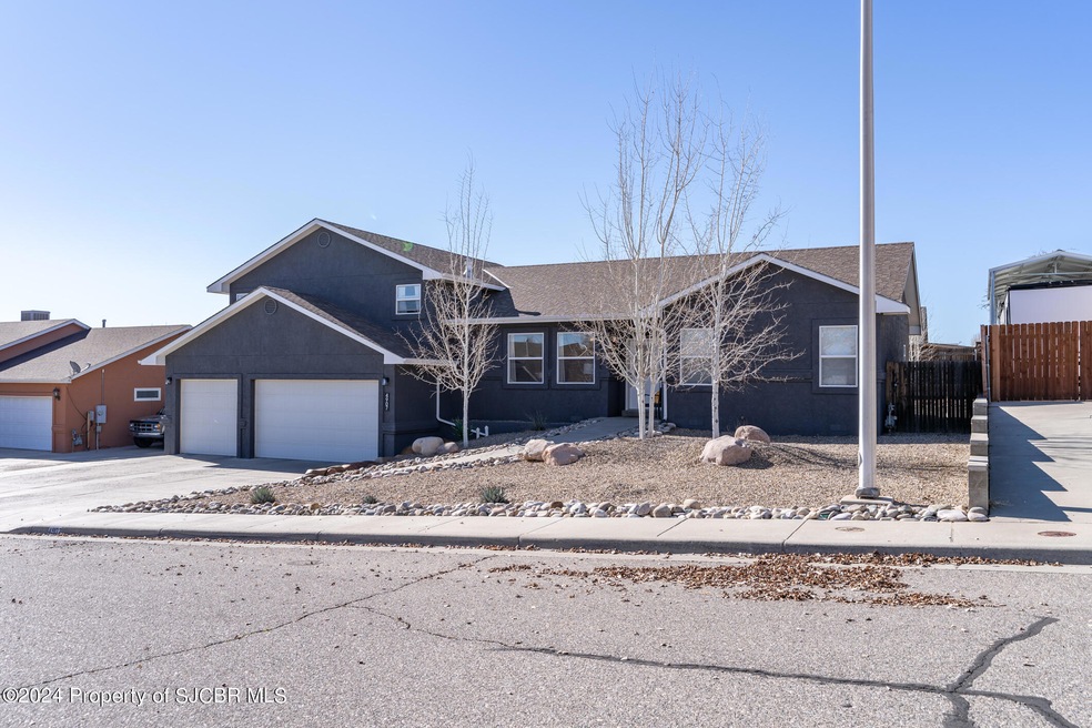 4907 E Carol Creste Dr, Farmington, NM 87402 - photo 1