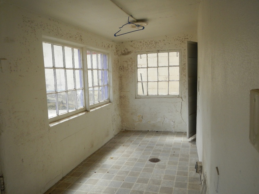 laundry area