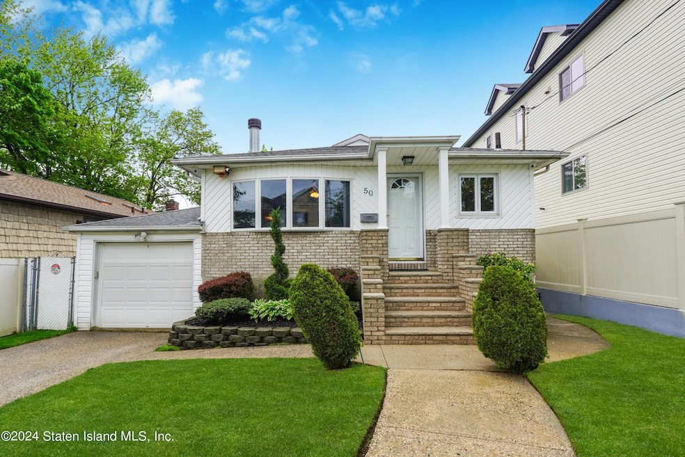 50 Ridgecrest Ave, Staten Island, NY 10312 - photo 1