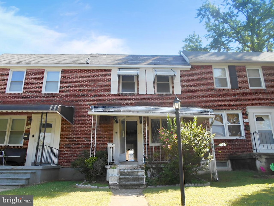1223 Wicklow Rd, Baltimore, MD 21229 - photo 1