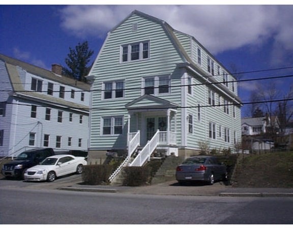 63 Barber Ave unit 2, Worcester, MA 01606 - photo 1