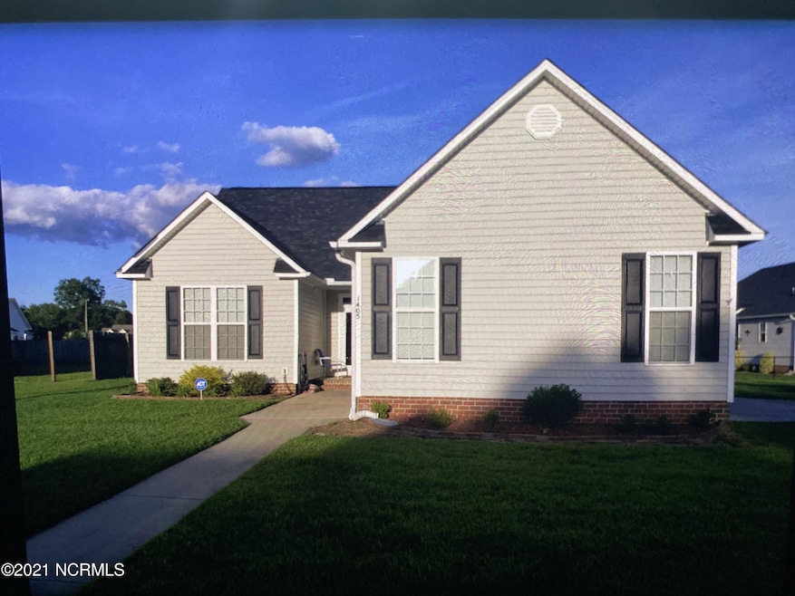 1405 Ashmoor Ln, Winterville, NC 28590 - photo 1