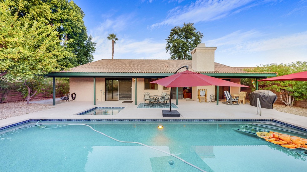 34127 Suncrest Dr, Cathedral City, CA 92234 - photo 1