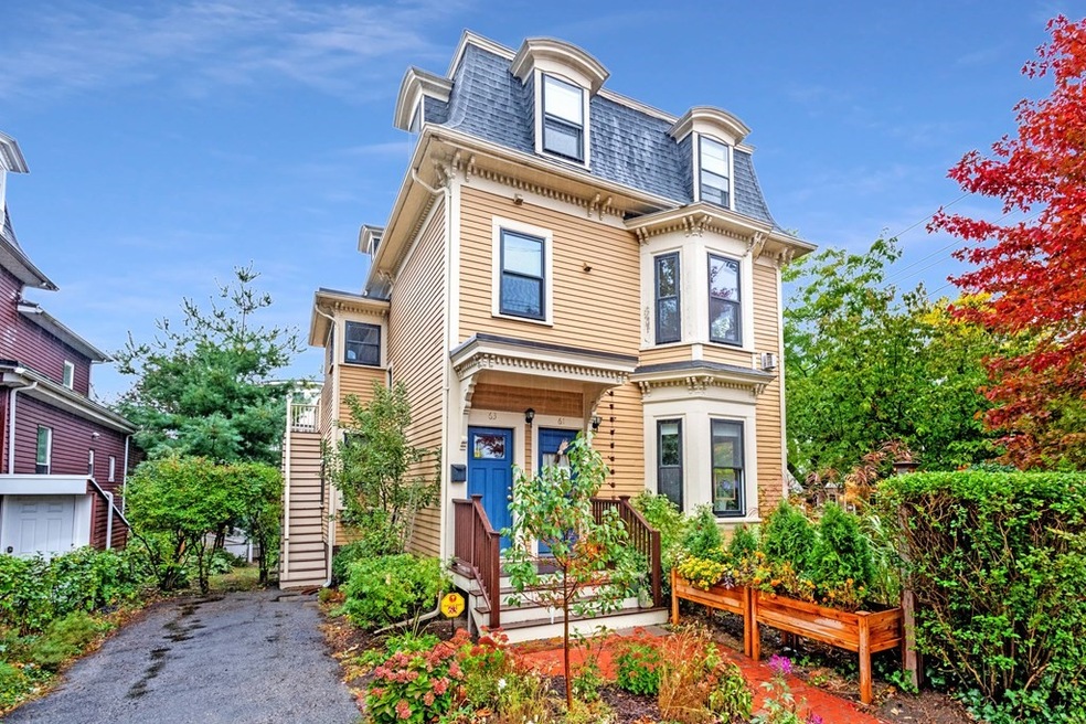 63 Walden St unit 2, Cambridge, MA 02140 - photo 1
