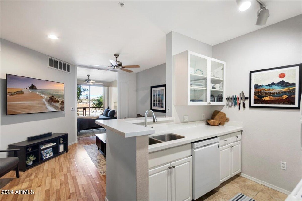 1701 E Colter Kitchen 2