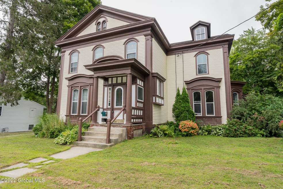 72 E High St, Ballston Spa, NY 12020
