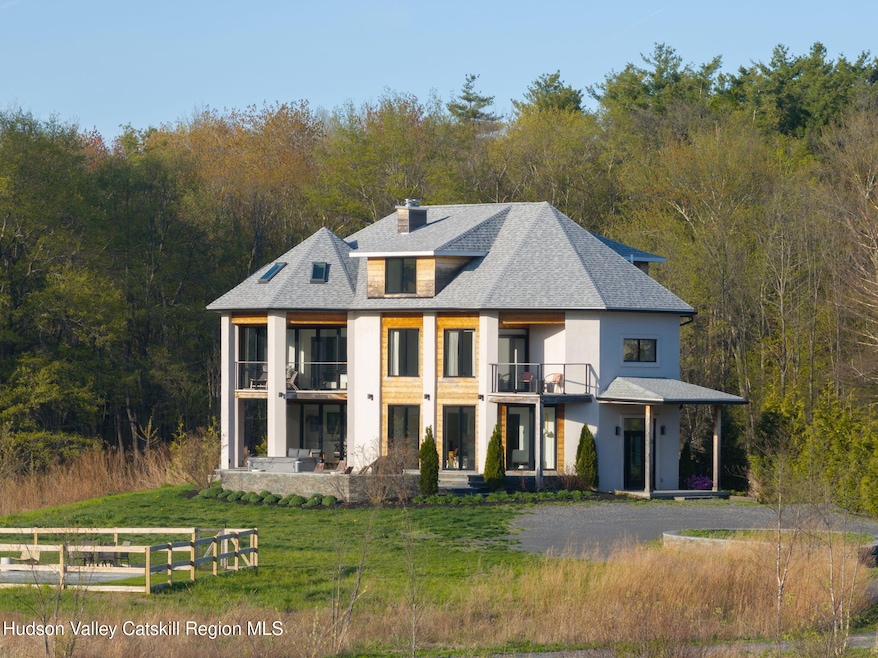4-web-or-mls-28-NY-32A-4