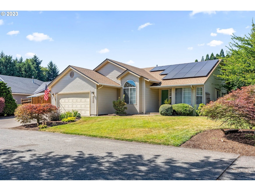 2692 Kalmia St, Eugene, OR 97404 - photo 1