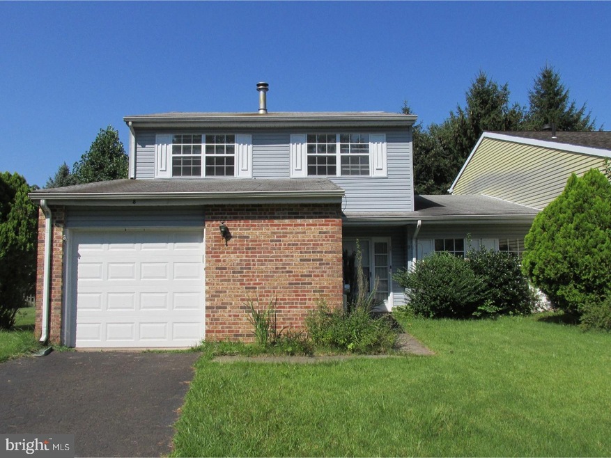 8 Candlewood Ct, Newtown, PA 18940 - photo 1