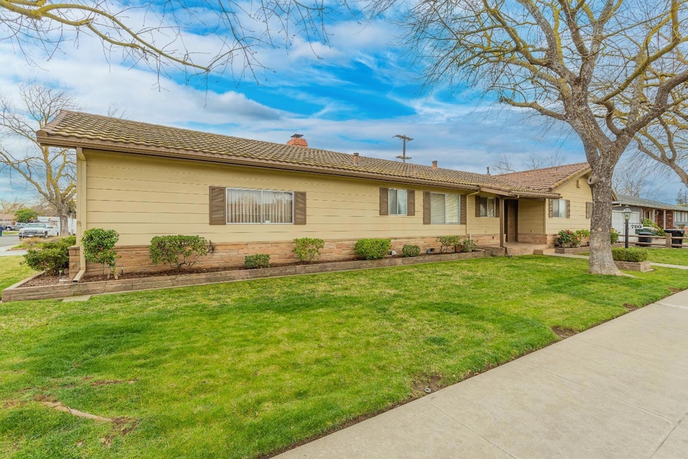Sold $456,000 • Co-Listing Agent
