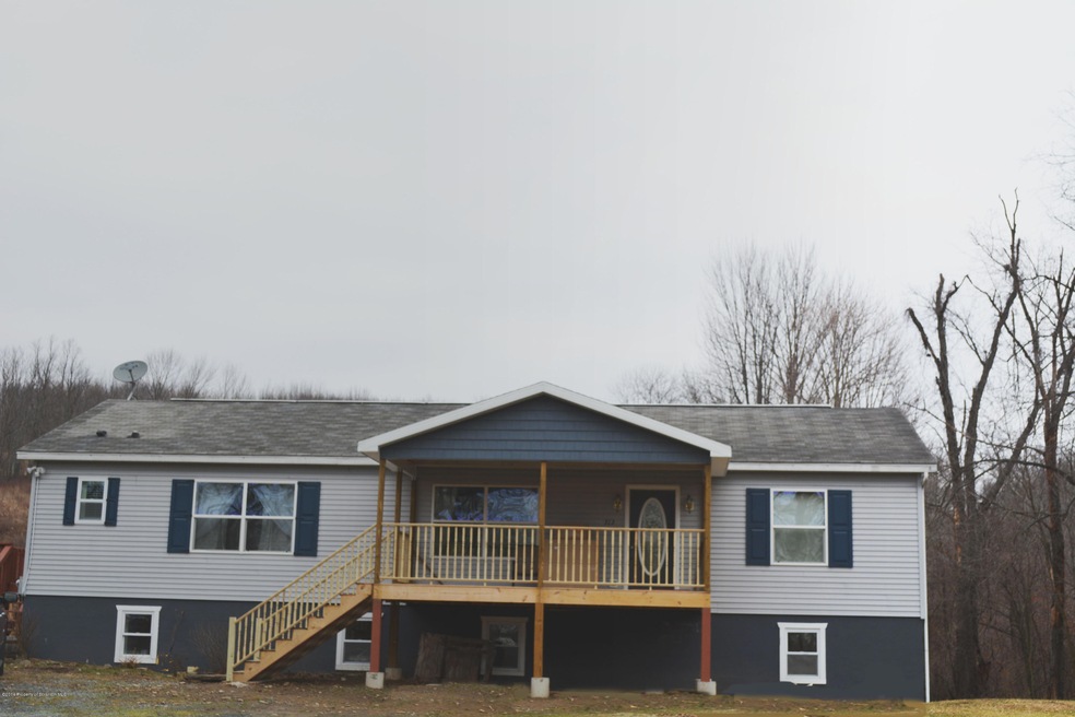 313 Sickler Pond Rd, Jermyn, PA 18433 - photo 1