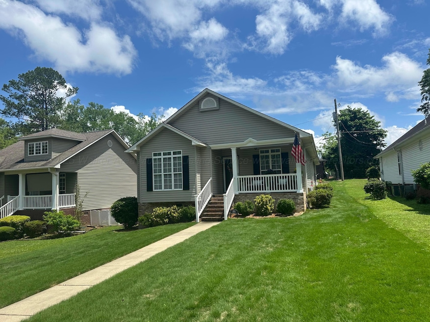 Sold $289,000