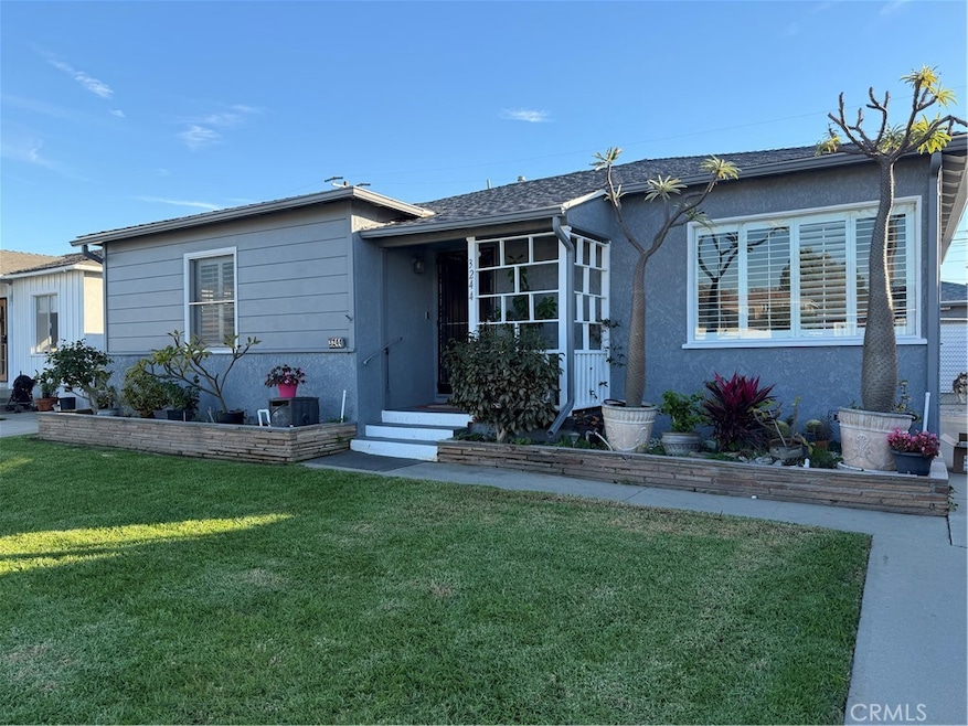 3244 Centralia St, Lakewood, CA 90712 - photo 1