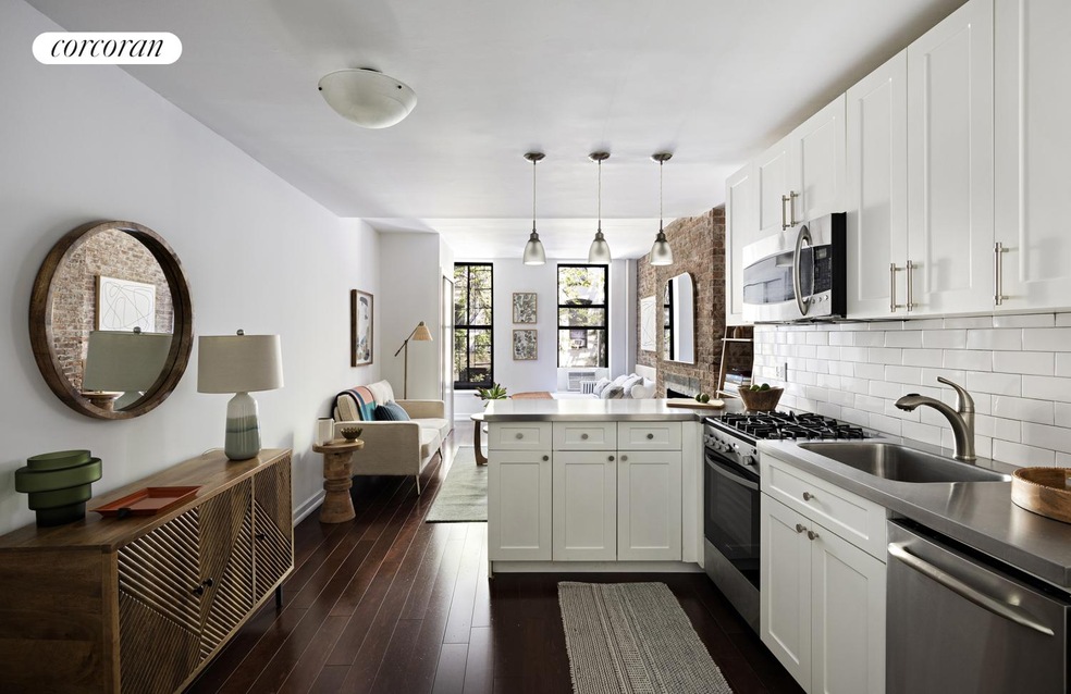 153 1/2 Stanton St unit 2 FE, New York, NY 10002 - photo 1