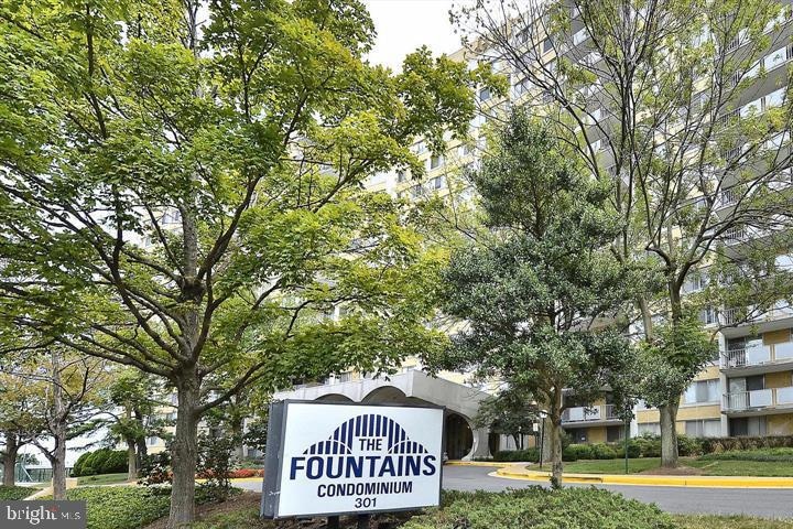 The Fountains unit 1207, Alexandria, VA 22312 - photo 1