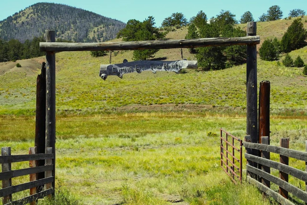 0 State Hwy unit 9 24653908, Guffey, CO 80820 - photo 1