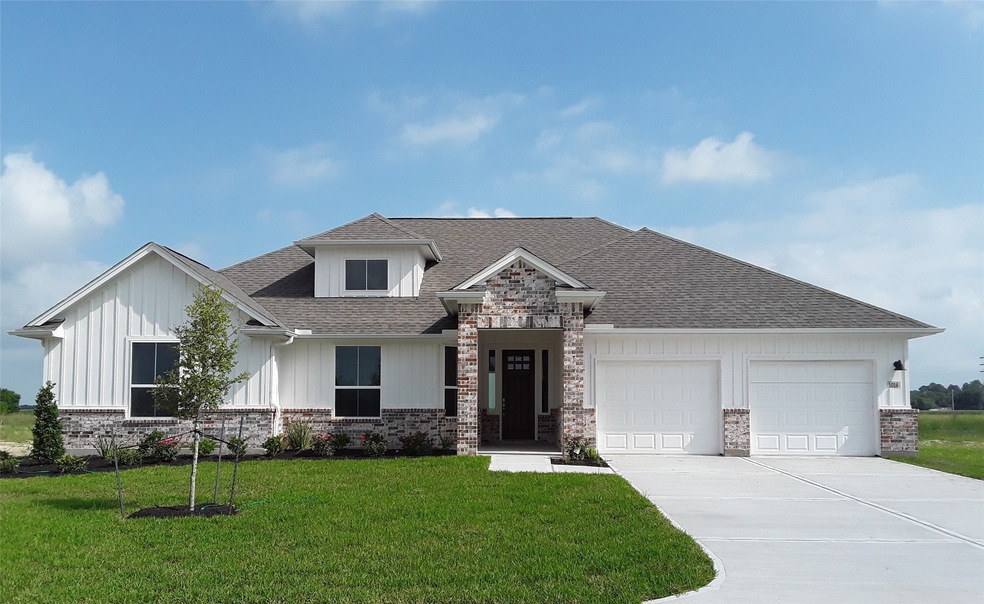 1018 Bernard Meadows Dr, East Bernard, TX 77435 - photo 1