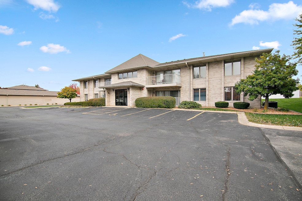 For Rent $2,000/month • Co-Listing Agent