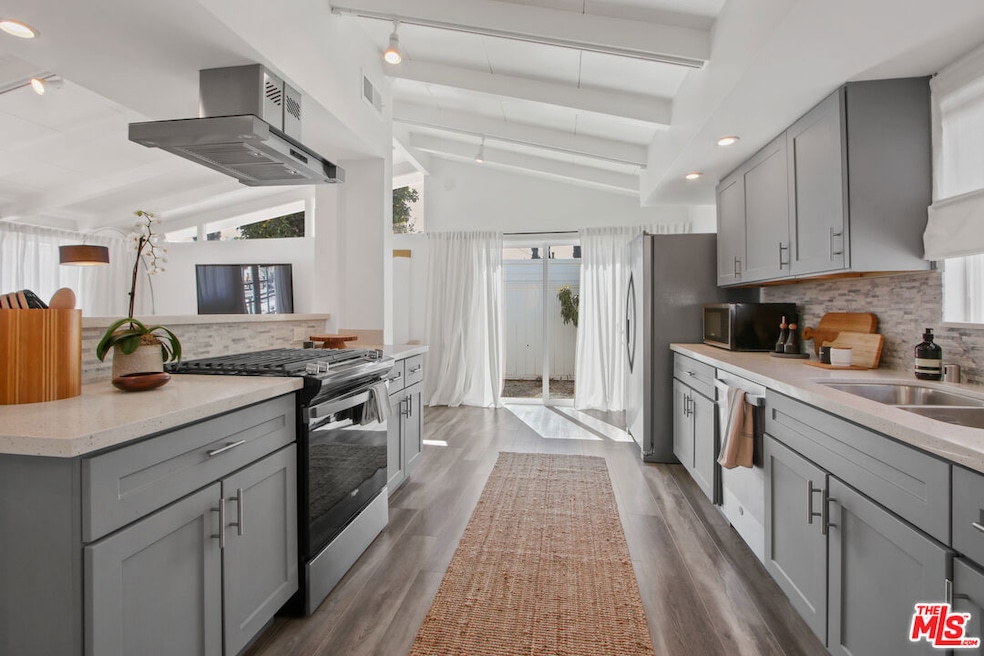 6440 Rhea Ave, Reseda, CA 91335 - photo 1