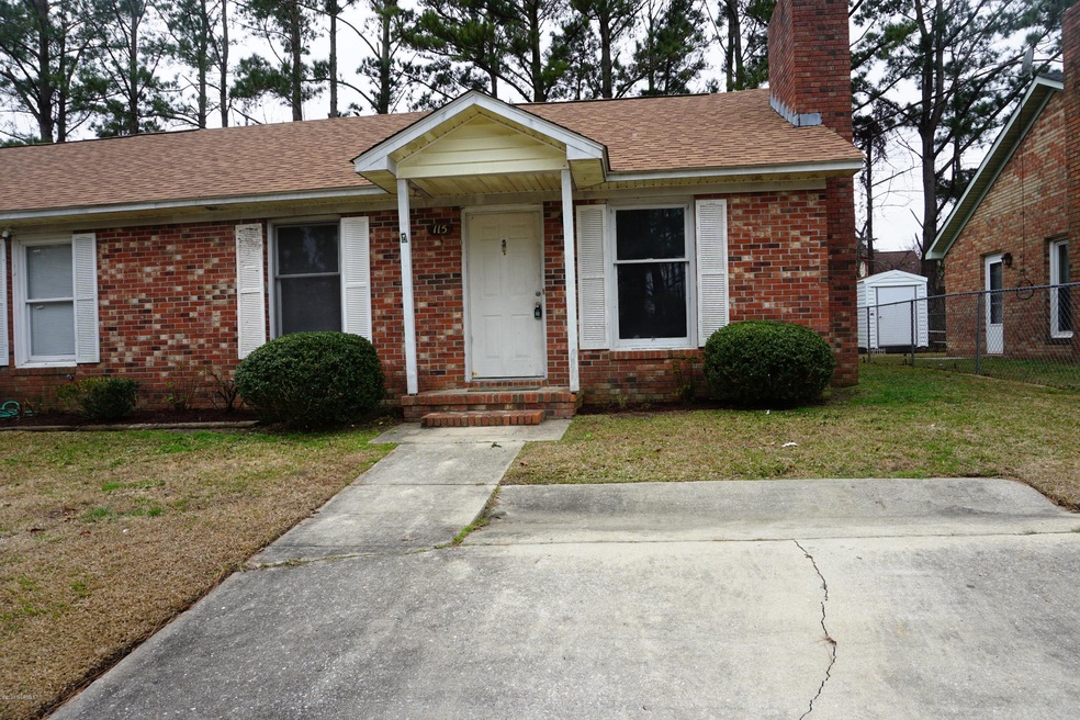 115 Windsor Ct, Jacksonville, NC 28546 - photo 1