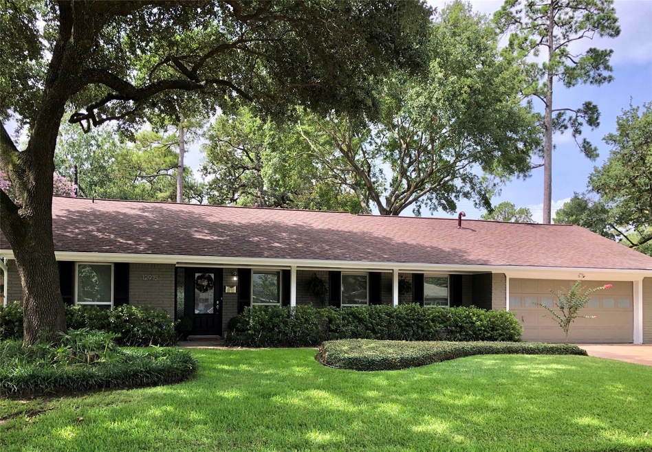 12915 Traviata Dr, Houston, TX 77024 - photo 1