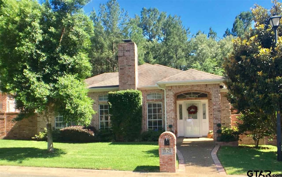 1129 1129 Garden Park Cir, Tyler, TX 75703 - photo 1