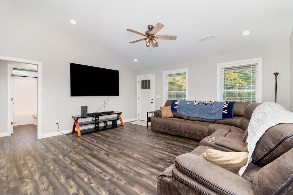 Sold $276,000 • Co-Listing Agent