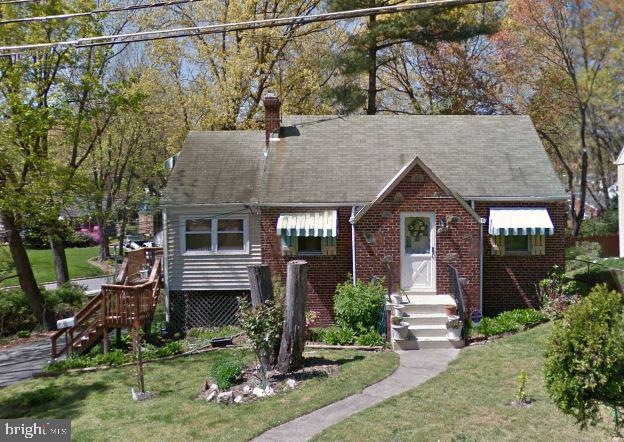 6800 Belford Dr, Takoma Park, MD 20912 - photo 1