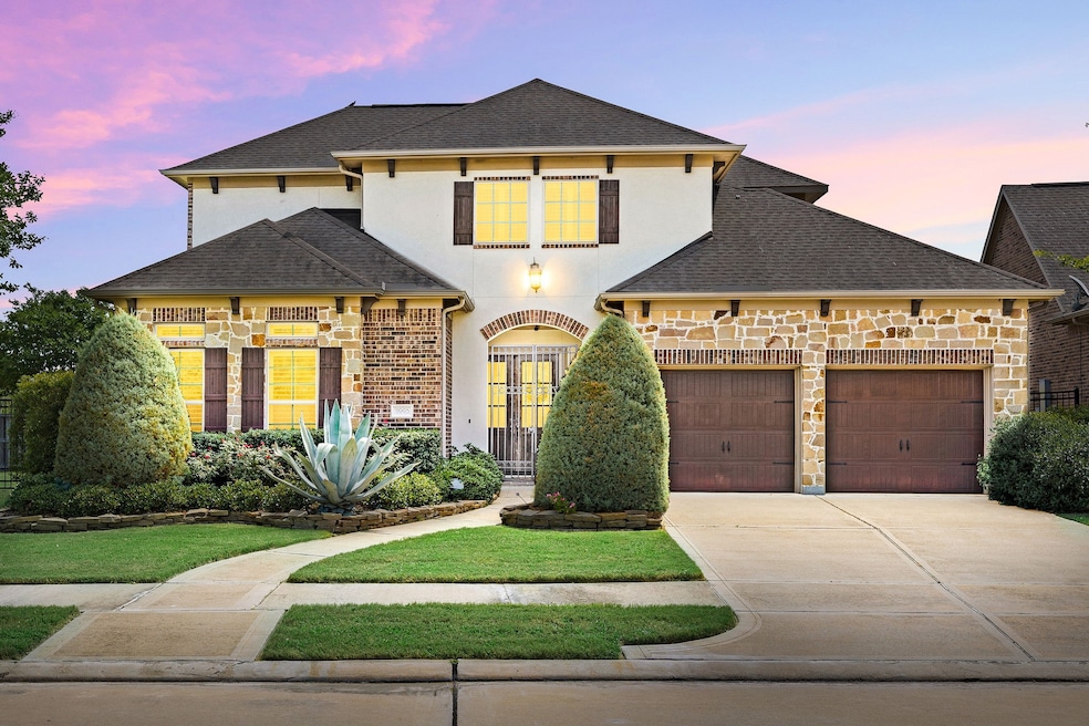 Welcome home to 11003 Flanker Way located in the s