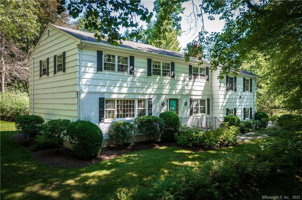 278 Cascade Rd, Stamford, CT 06903 - photo 1