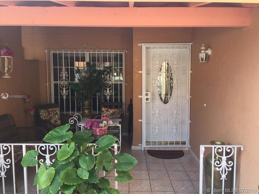 6552 W 2nd Ct unit 11, Hialeah, FL 33012 - photo 1