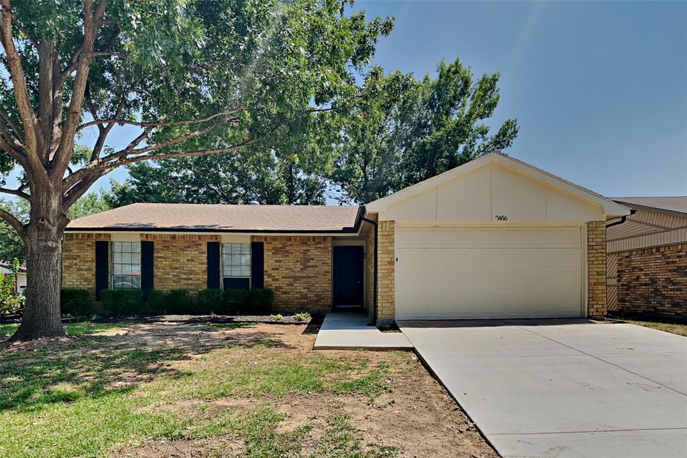 7456 Tunbridge Dr, North Richland Hills, TX 76182 - photo 1