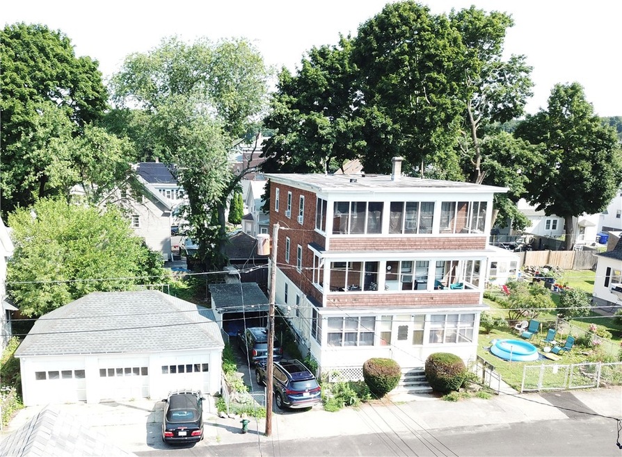 19 Redfern St, North Providence, RI 02911 - photo 1