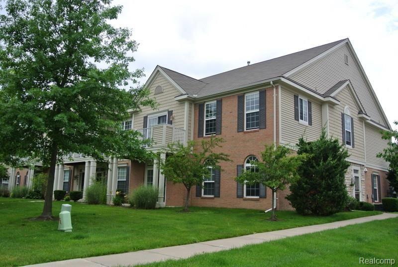 1803 Pinecroft