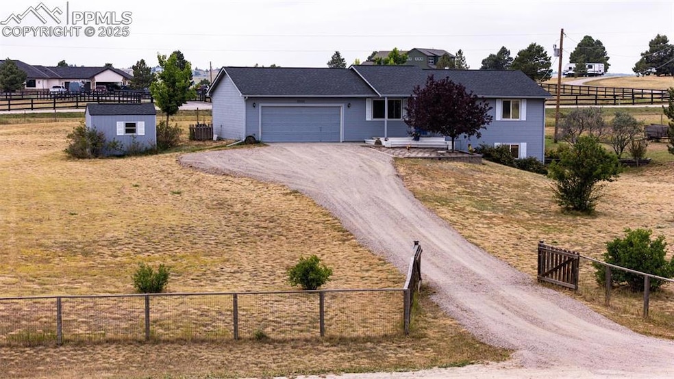 33591 Bow Meadows Cir, Elizabeth, CO 80107 - photo 1