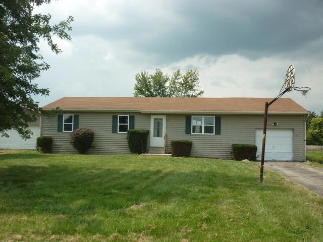 2265 Tucker Rd, Blanchester, OH 45107 - photo 1