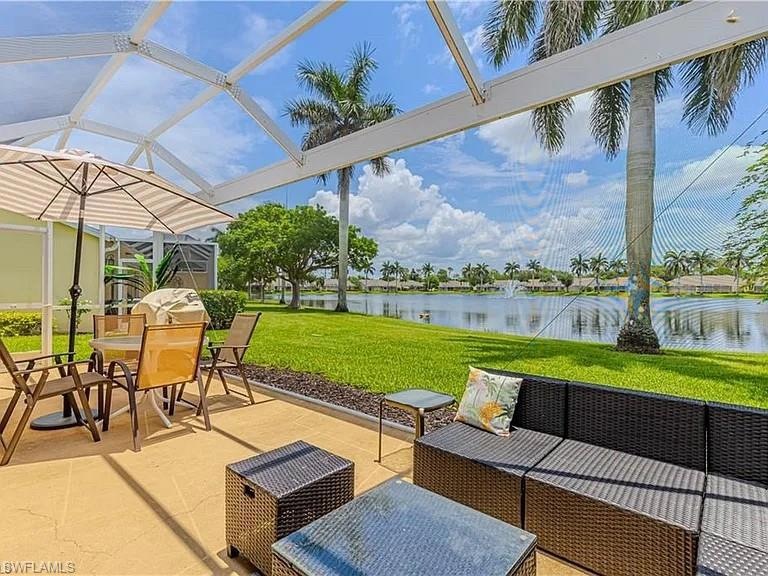 5595 Greenwood Cir unit 92, Naples, FL 34112 - photo 1