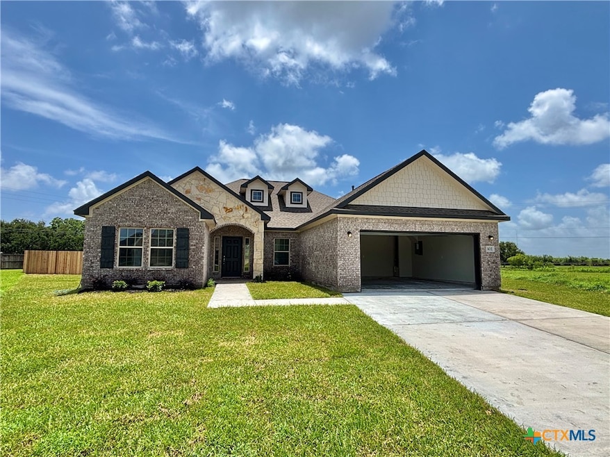 Pending $399,000