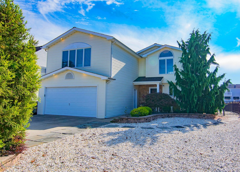 79 Ocean Gate Ave, Bayville, NJ 08721 - photo 1