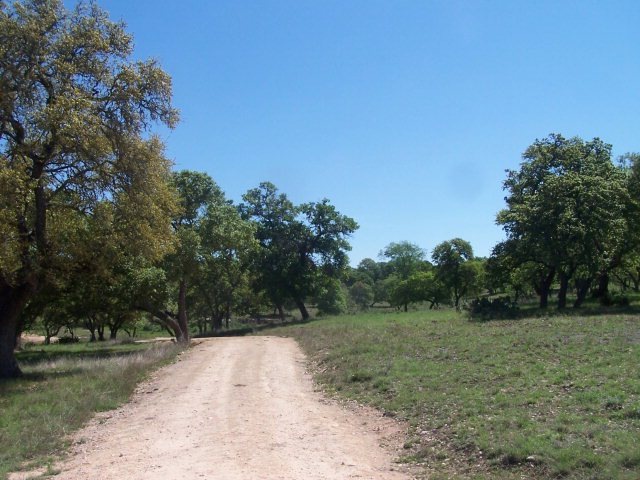 134 Dally Rd unit 2, Fredericksburg, TX 78624 - photo 1