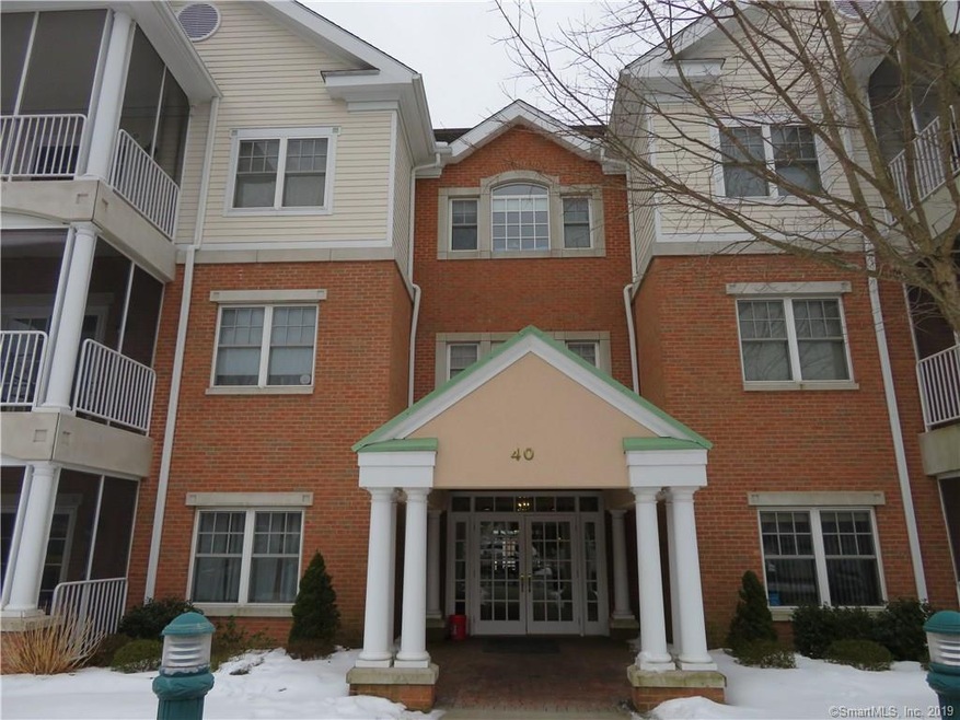 40 Southwick Ct unit 308, Cheshire, CT 06410 - photo 1