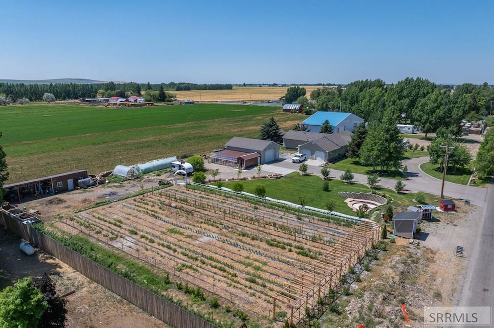 4406 E 100 N, Rigby, ID 83442 - photo 1