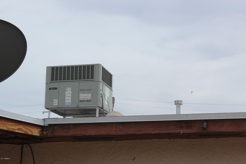 638 W 2nd Ave, Mesa, AZ 85210 - photo 1