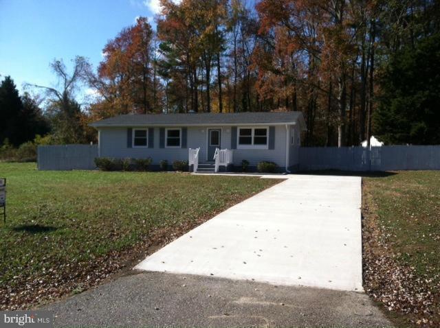 21335 Lynn Dr, Lexington Park, MD 20653 - photo 1