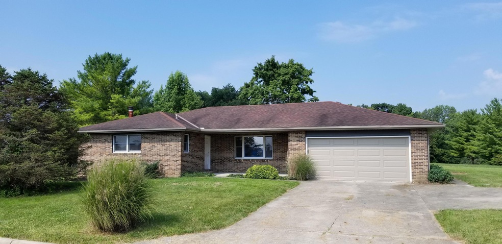 16725 Hiawatha Ave, Ashville, OH 43103 - photo 1