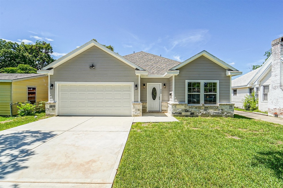 Sold • Co-Listing Agent